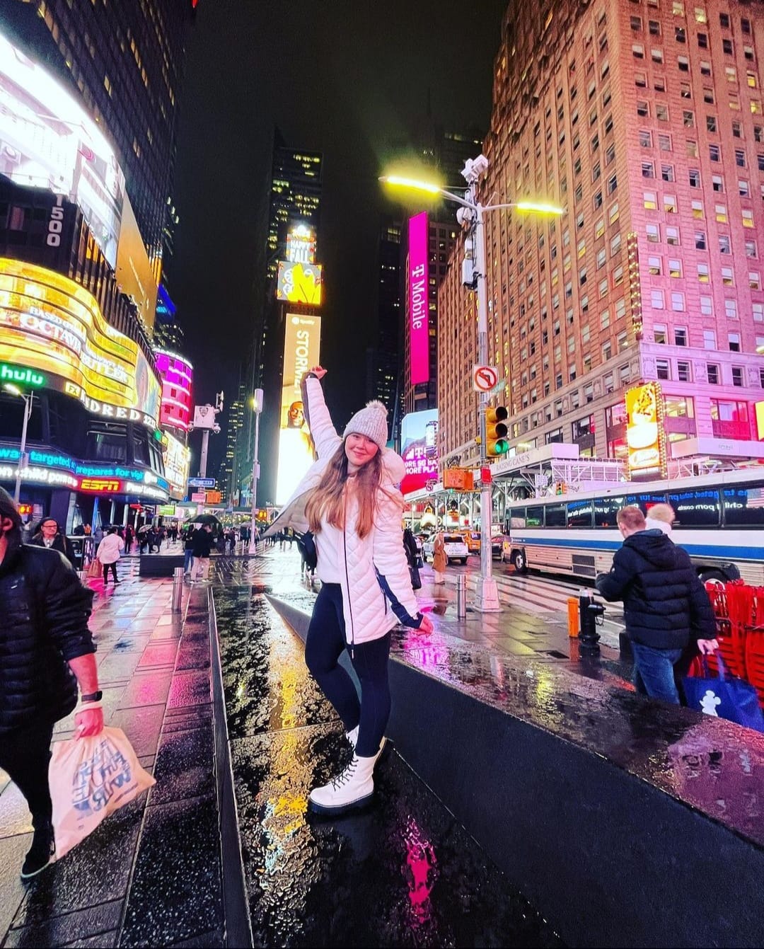 Hi, my name is Joslyn Snygans, and I’m 26 years old. I hold an NQF Level 4 qualification in the Foundation Phase of Childhood Development, and I spent four rewarding years working as a teacher. During that time, I discovered my love for working with children and supporting their growth—not just in the classroom, but in life.
Eager to broaden my experience and explore the world beyond my comfort zone, I made the decision to become an au pair. What started as a leap of faith turned into one of the most transformative journeys of my life. I went from being nervous about stepping into a completely new country, to finding a second home among people who were once strangers. I became part of a truly amazing family, and that experience ignited a new passion in me.
Today, I’m committed to helping other young women take that same brave step to become au pairs and embrace the opportunities that come with it. I believe in the power of growth through experience, and I hope to inspire and support others as they pursue their own journeys.